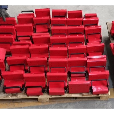 Magnet Type Pl/E Red Building Hardware